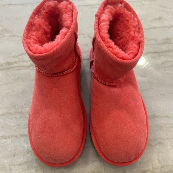 NEW Ugg Classic Mini II Boot Punch Pink 1016222 Women’s Size 6 Suede - Picture 2 of 9